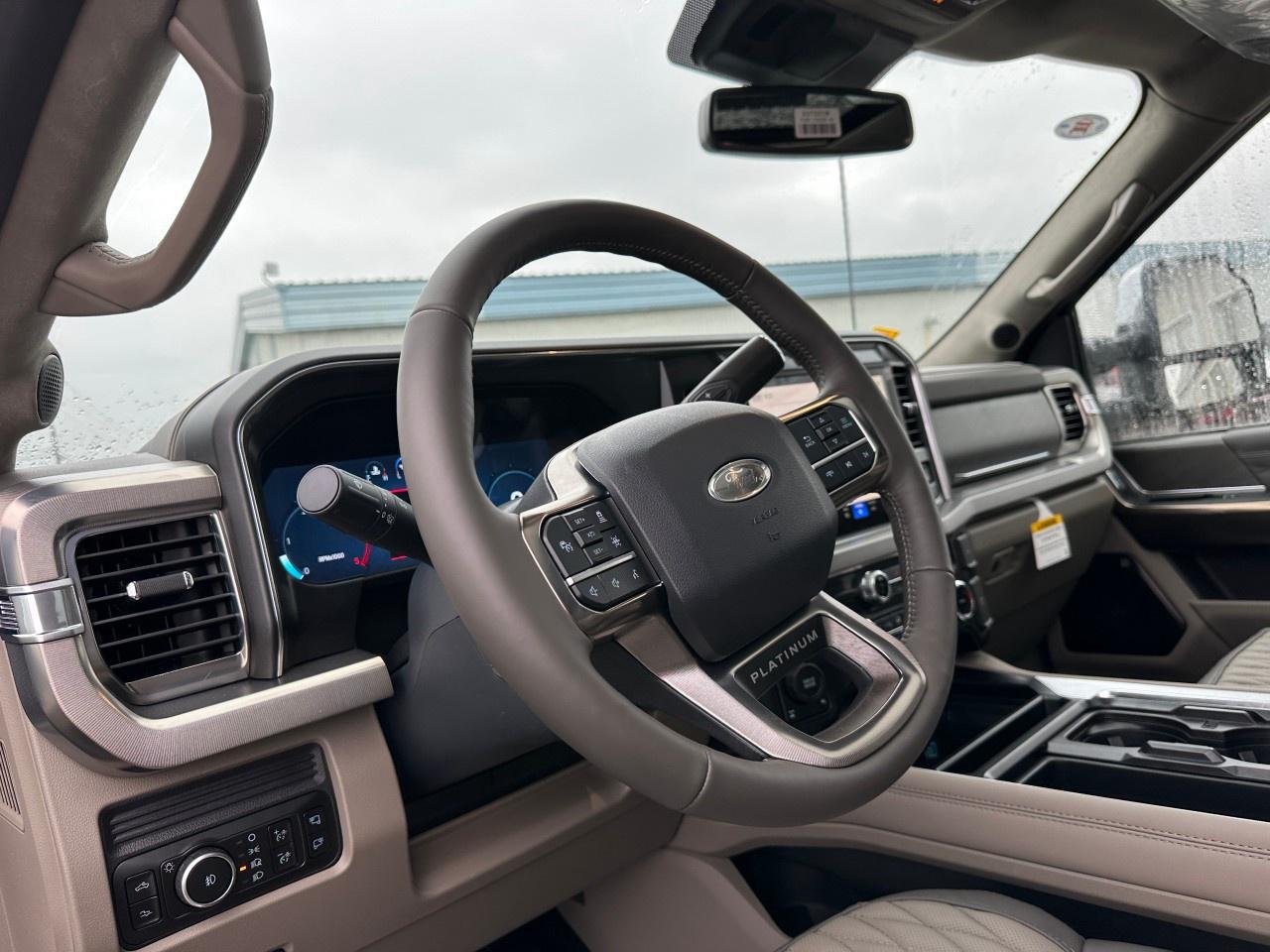 2026 Ford F-350 Super Duty SRW PLATINUM 4WD CREW CAB 6.75' BOX Photo