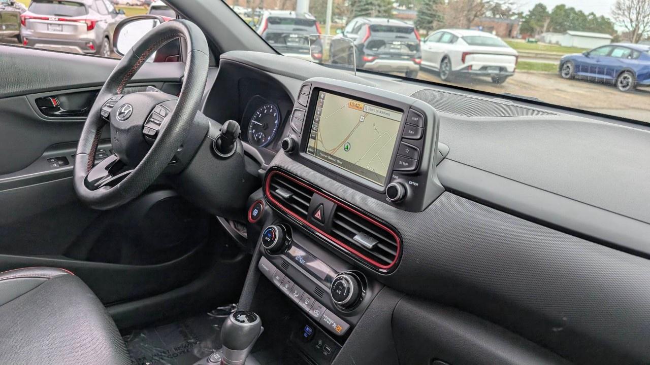 2020 Hyundai KONA 1.6T Ultimate AWD w/Red Colour Pack Photo