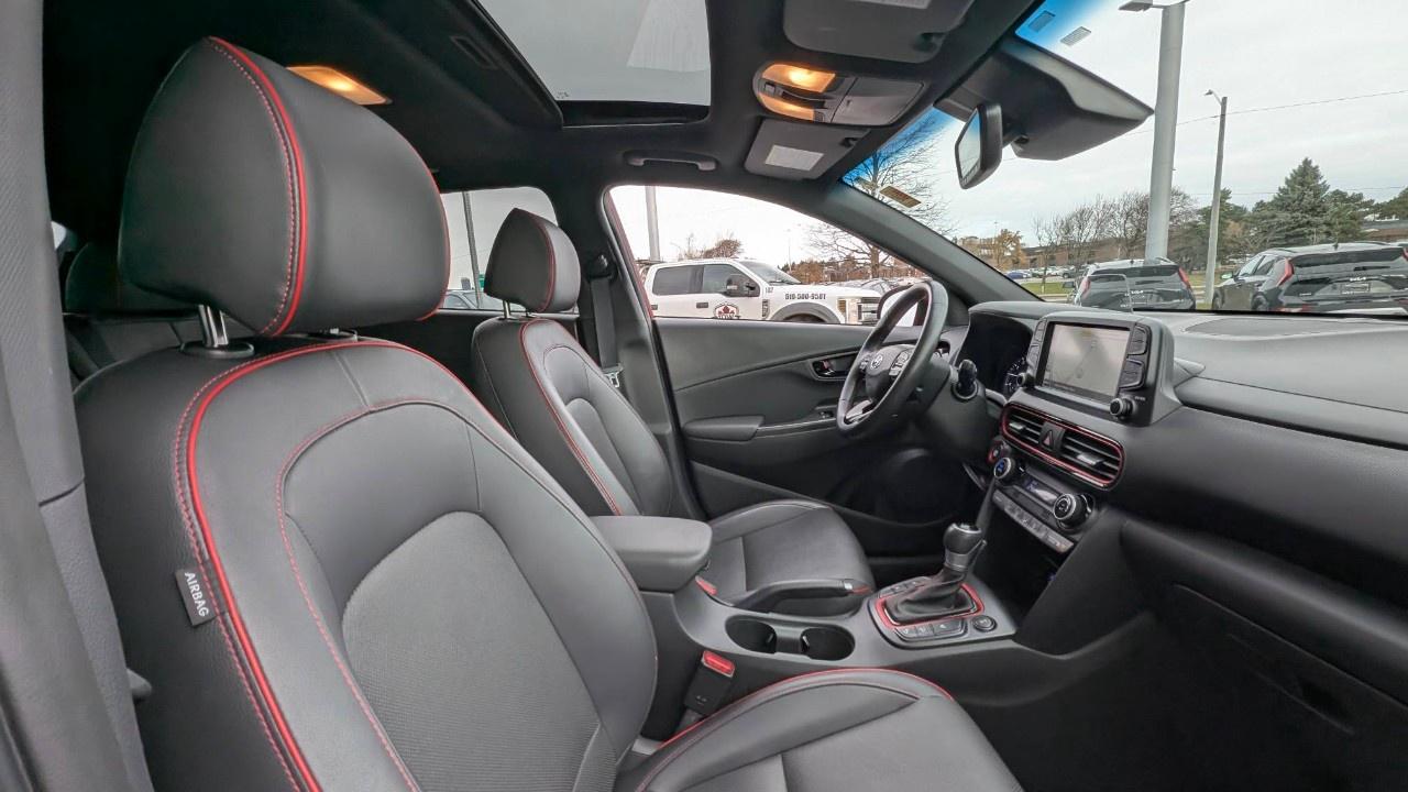 2020 Hyundai KONA 1.6T Ultimate AWD w/Red Colour Pack Photo
