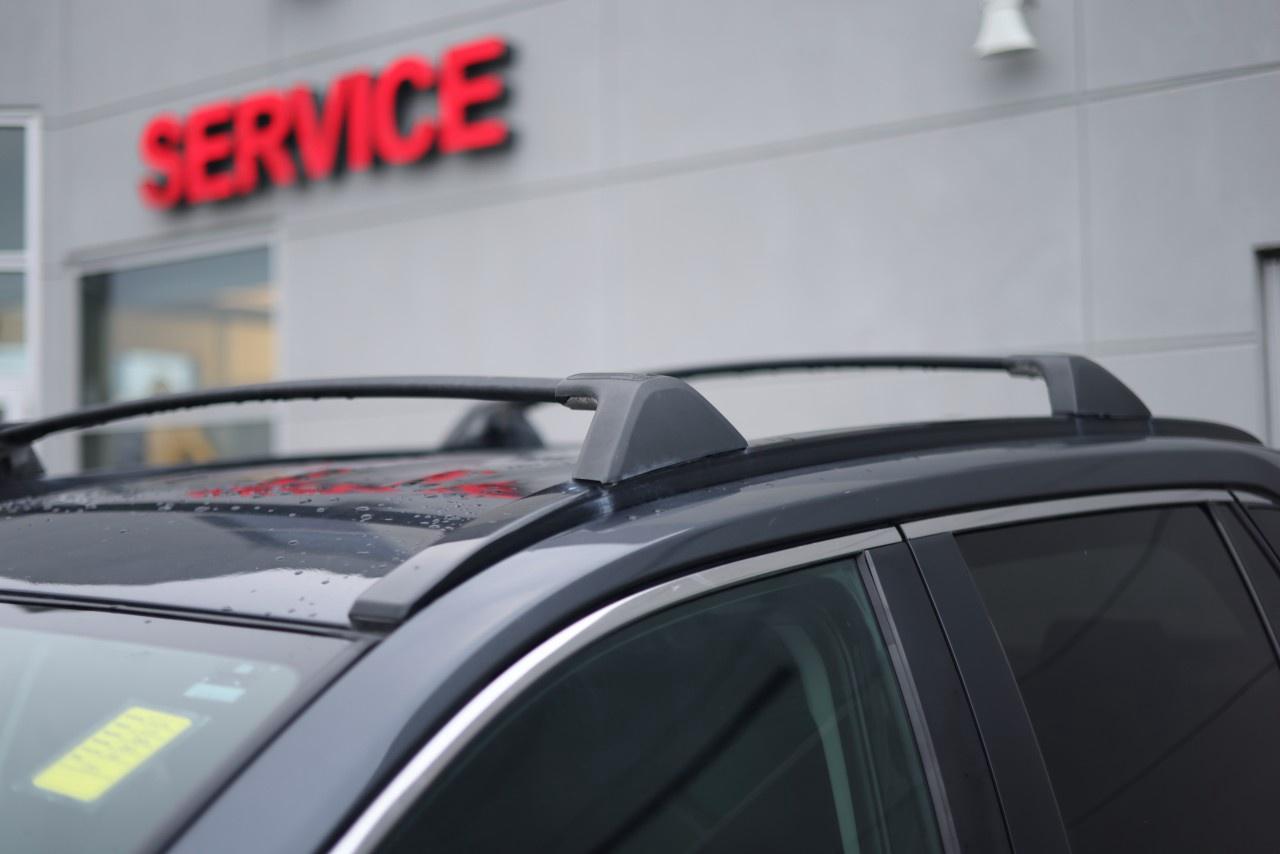 2019 Toyota RAV4 AWD LE Photo