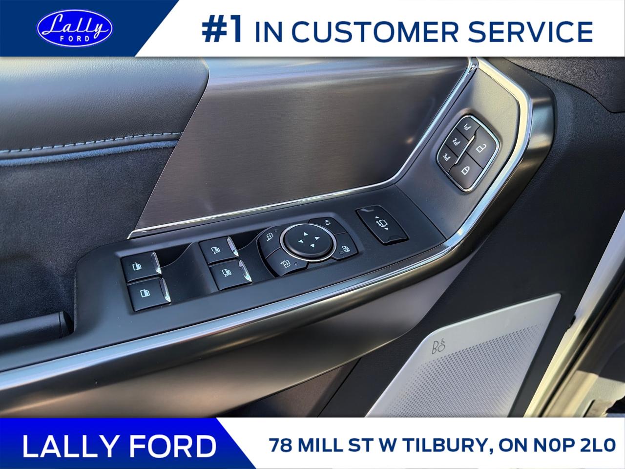 2026 Ford F-250 Platinum Photo