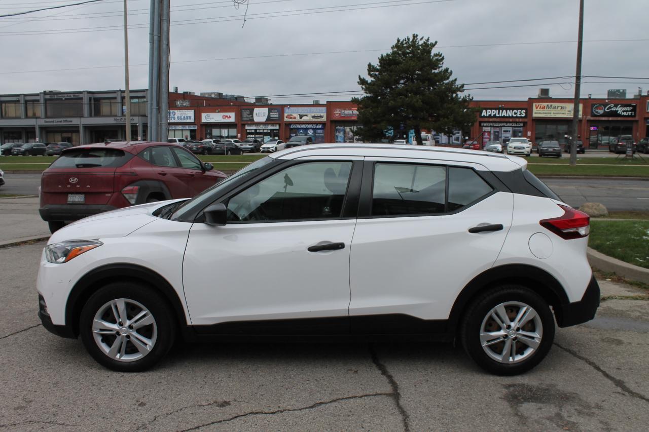 2019 Nissan Kicks S Photo