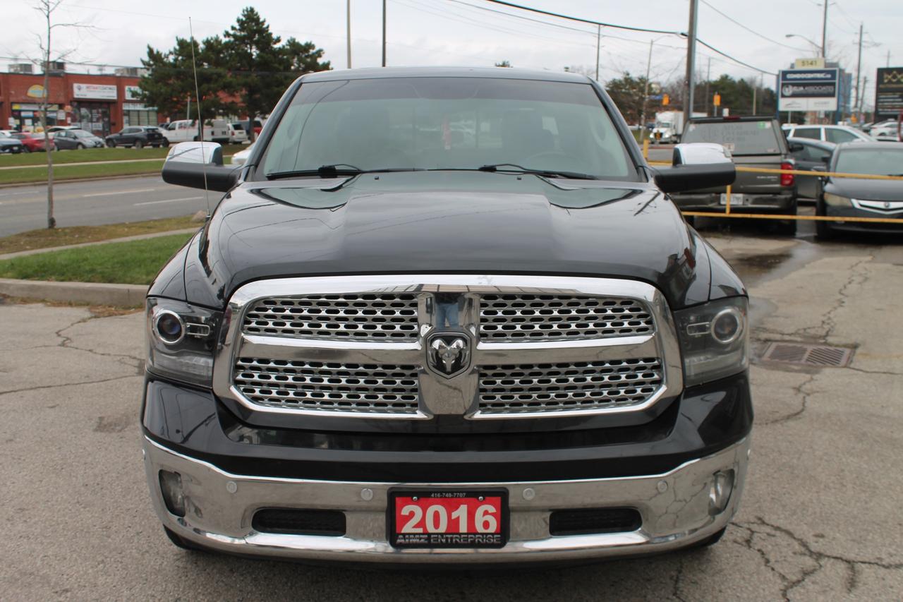 2016 RAM 1500 Laramie Photo