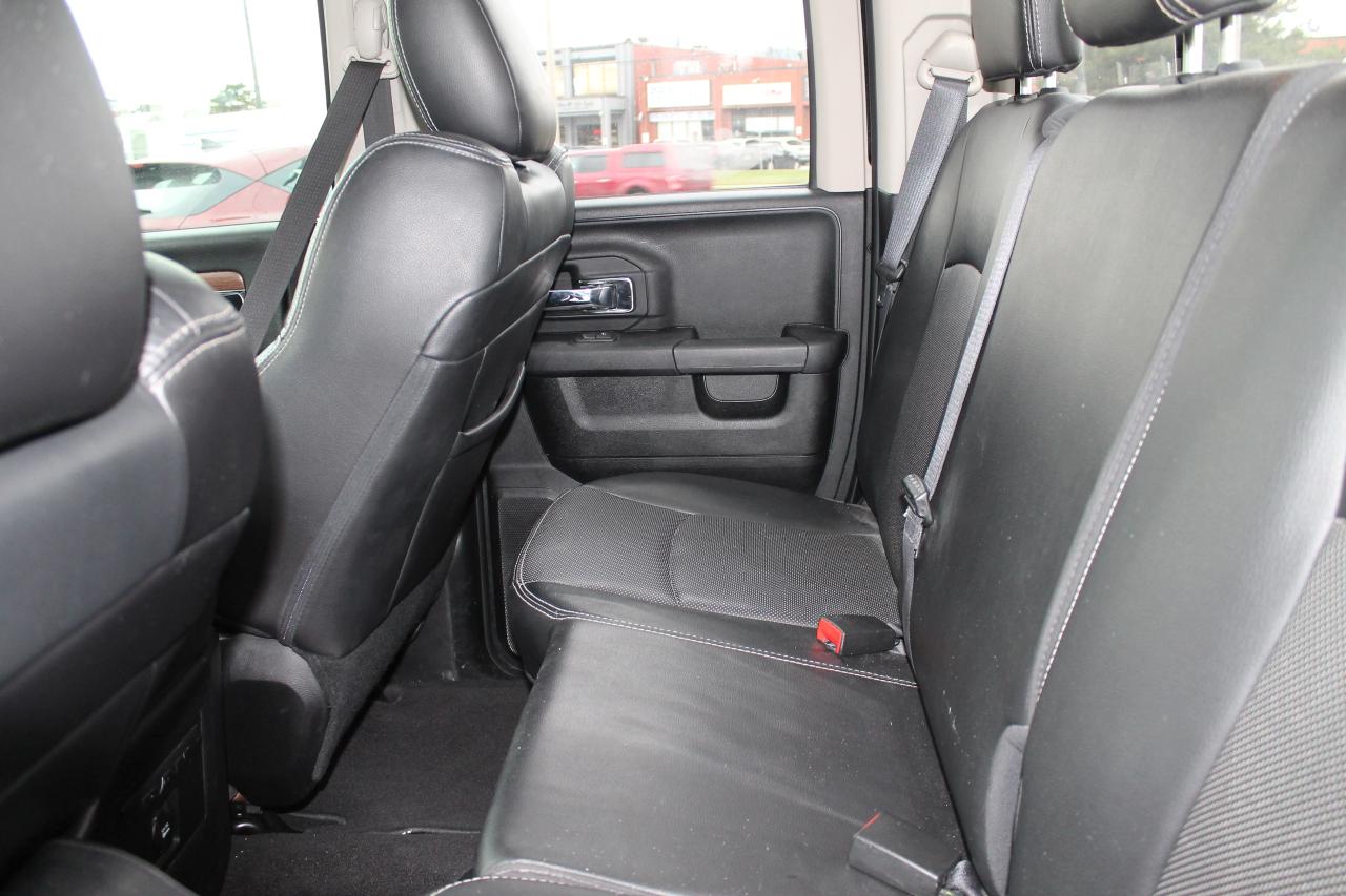 2016 RAM 1500 Laramie Photo