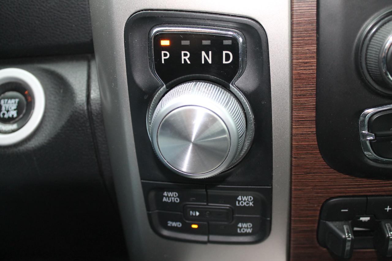 2016 RAM 1500 Laramie Photo