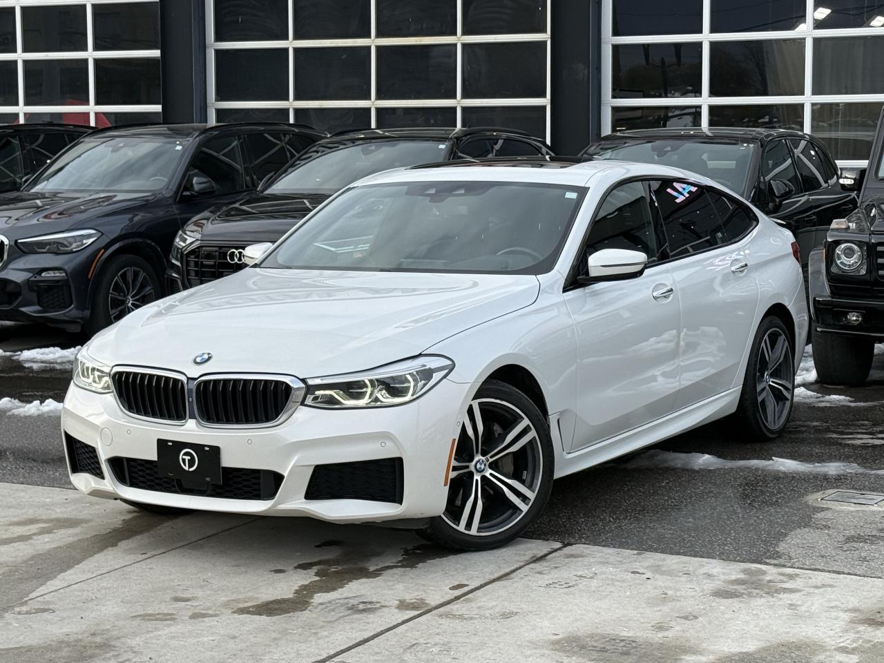 2018 BMW 6 Series GranTurismo PREMIUM PKG | HUD | MASSAGE SEATS | HARMAN KARDON Photo3