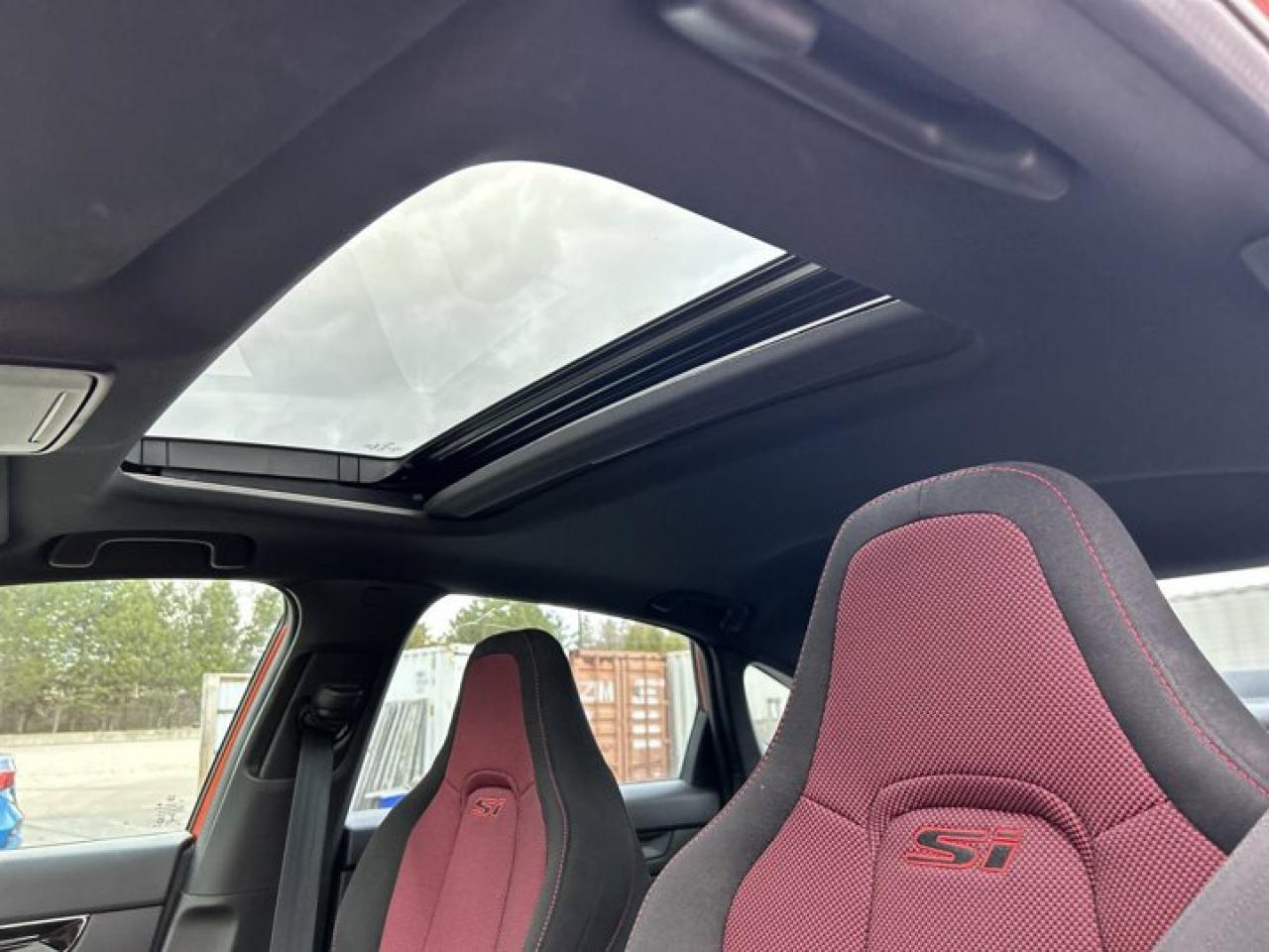 2022 Honda Civic SI Sedan SI Photo