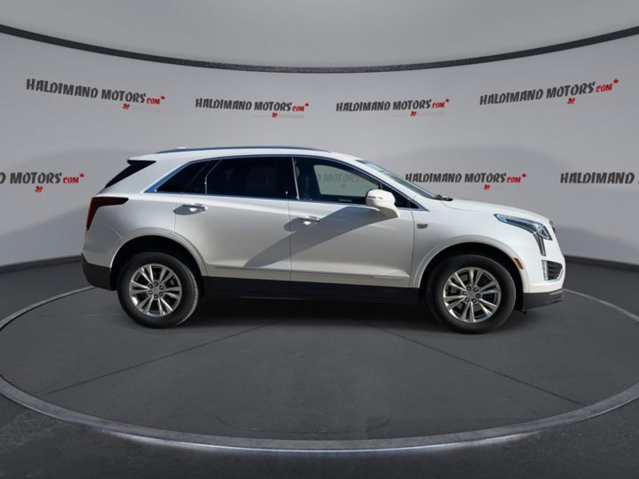 2024 Cadillac XT5 AWD Luxury | Remote Start | Leather Seats | Heated Seats Photo