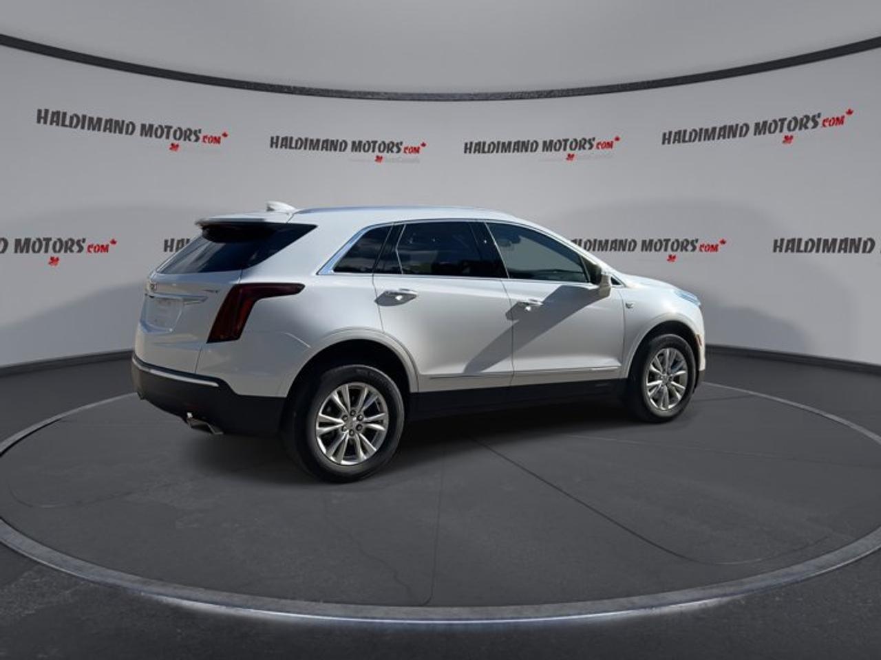 2024 Cadillac XT5 Luxury AWD | Remote Start | Leather Seats | Heated Seats Photo