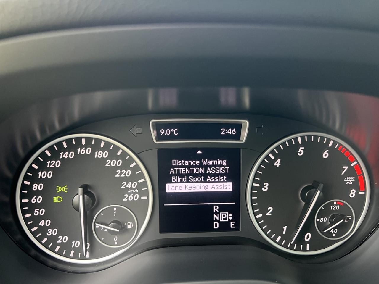 2014 Mercedes-Benz B-Class B250 *Navigation / Panoramic Roof Photo