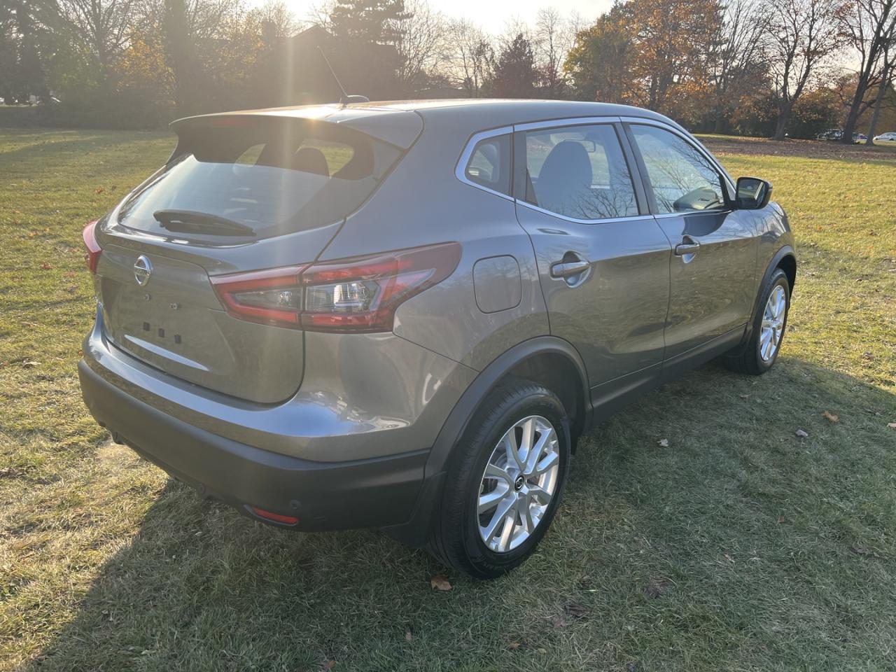 2021 Nissan Qashqai S *One Owner / Clean CarFax Photo4