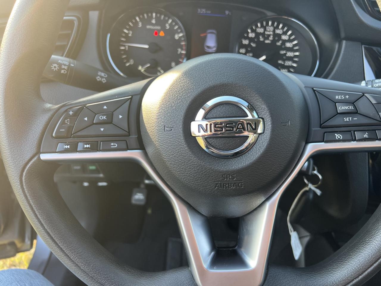 2021 Nissan Qashqai S *One Owner / Clean CarFax - Photo #14