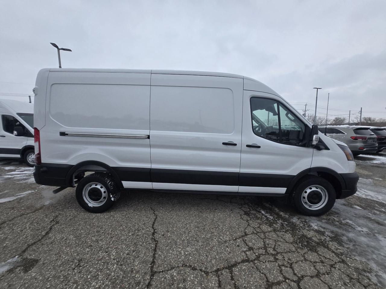 2026 Ford Transit MEDIUM ROOF CARGO, CO-PILOT360 Photo3