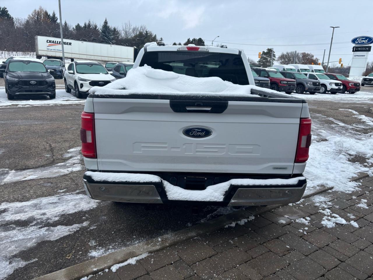 2022 Ford F-150 XTR, 2.7L ECOBOOST! 18" RIMS, REAR CAMERA! Photo