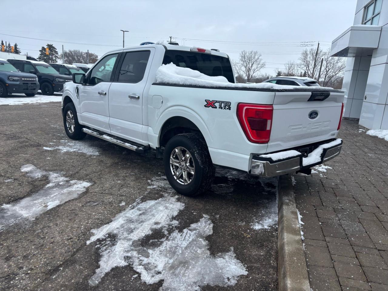 2022 Ford F-150 XTR, 2.7L ECOBOOST! 18" RIMS, REAR CAMERA! Photo5