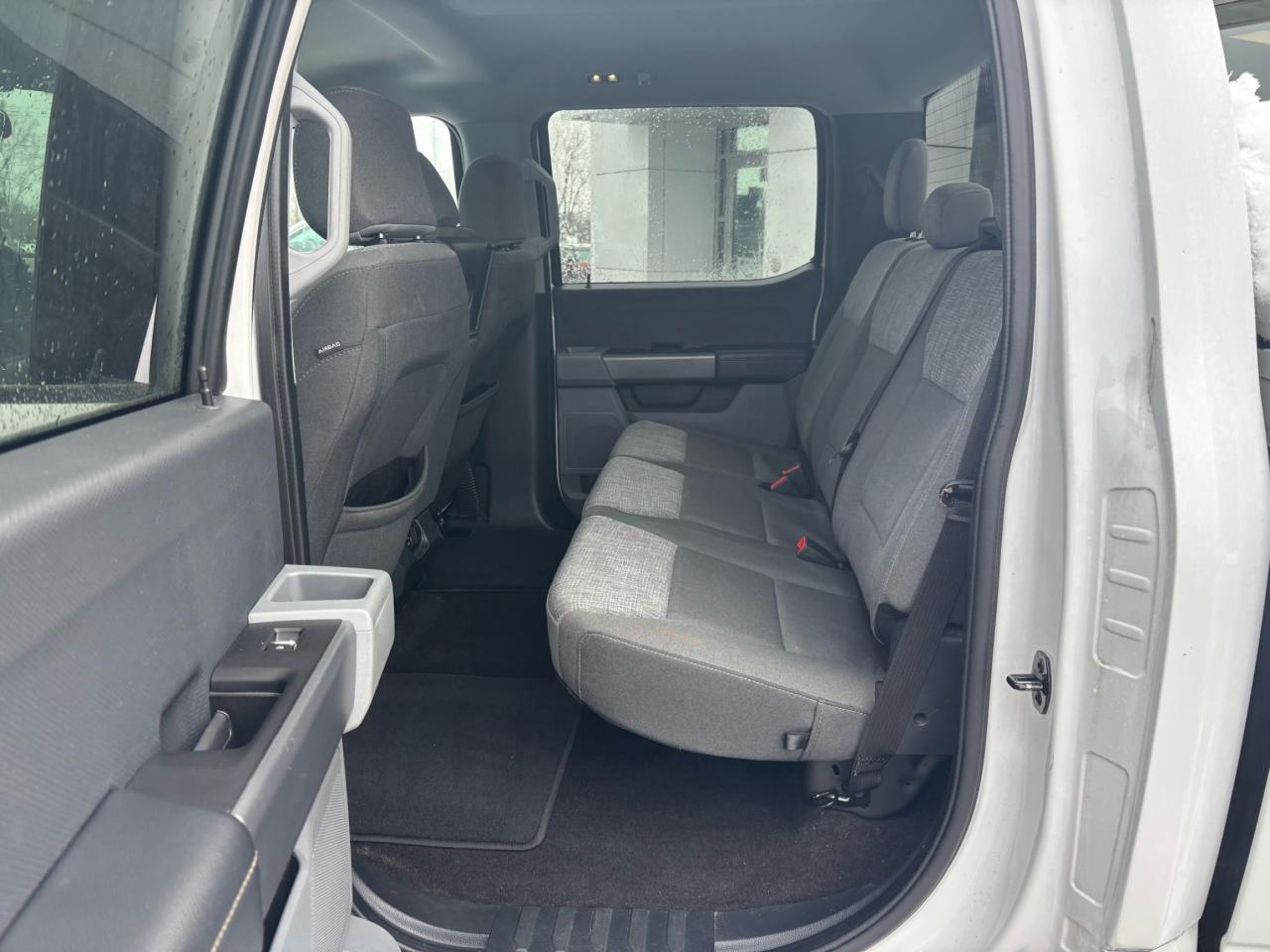 2022 Ford F-150 XTR, 2.7L ECOBOOST! 18" RIMS, REAR CAMERA! Photo