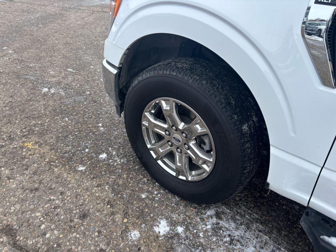 2022 Ford F-150 XTR, 2.7L ECOBOOST! 18" RIMS, REAR CAMERA! Photo