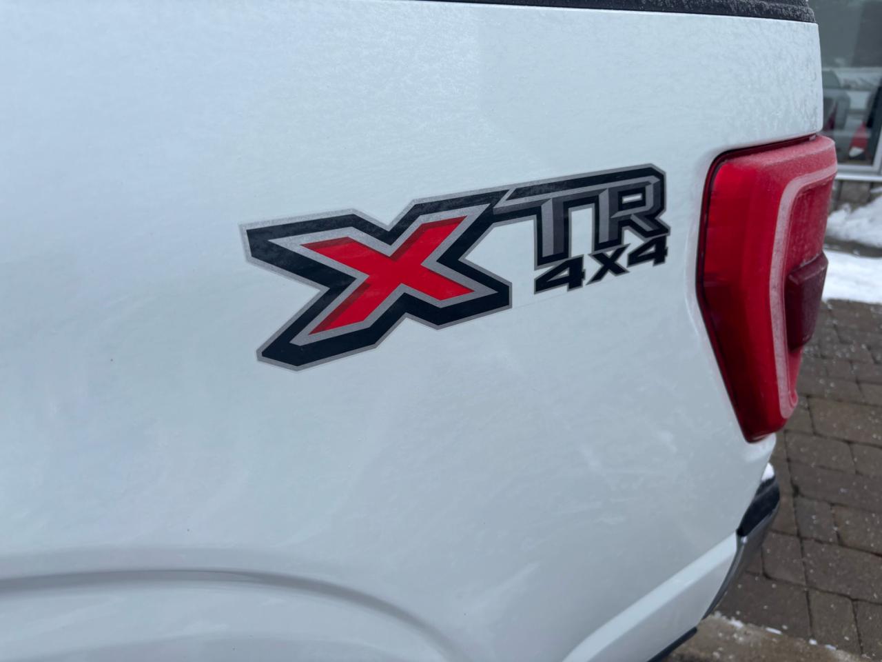 2022 Ford F-150 XTR, 2.7L ECOBOOST! 18" RIMS, REAR CAMERA! Photo5