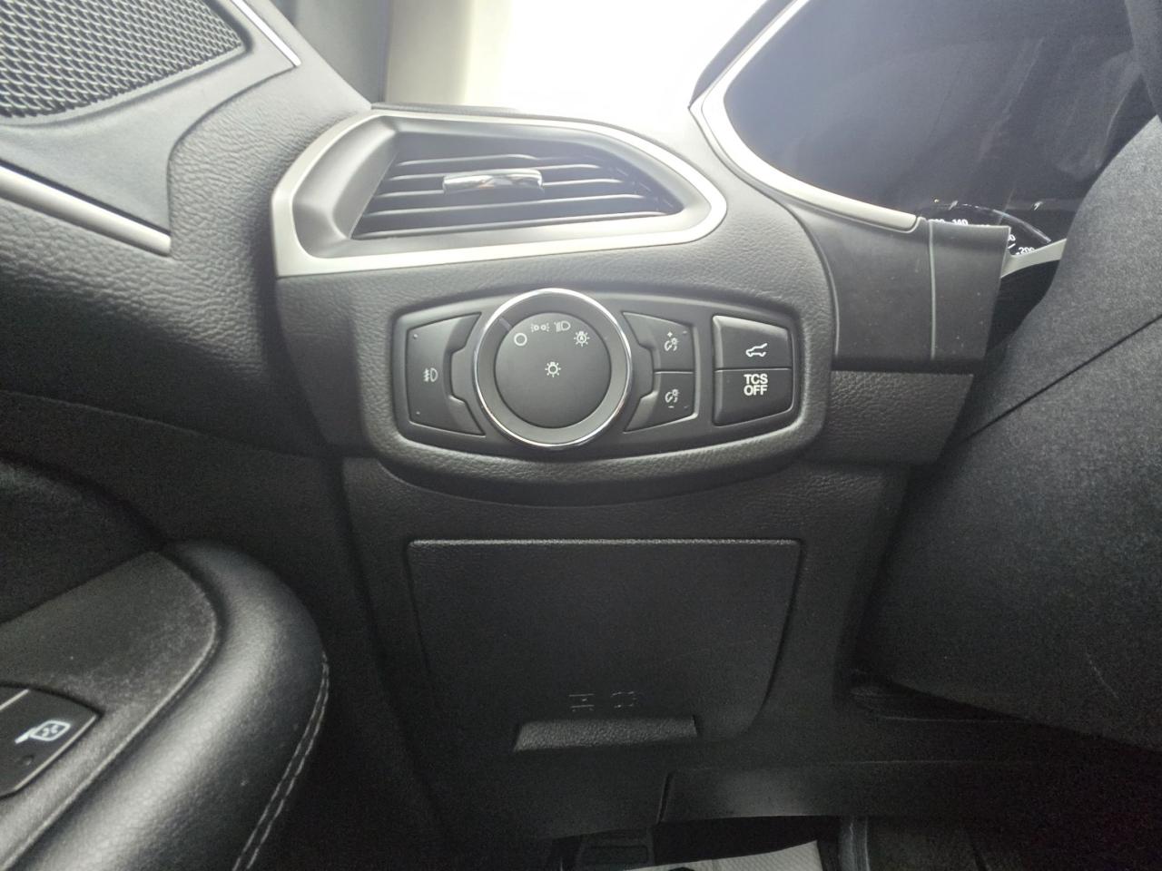 2021 Ford Edge SEL,AWD, 2L ECOBOOST! FACTORY HITCH,REMOTE START! Photo5