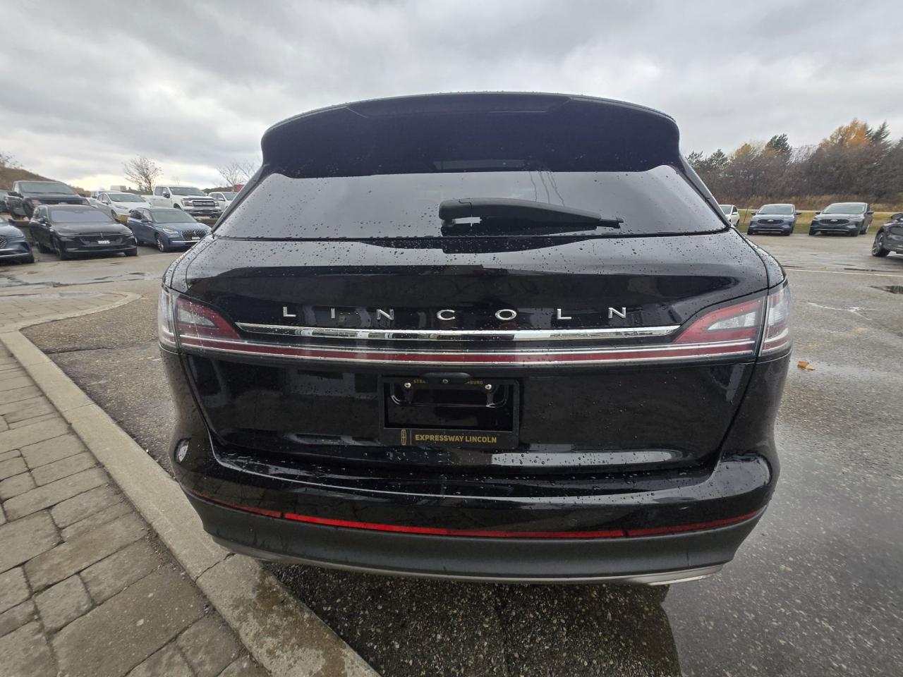 2023 Lincoln Nautilus RESERVE, 2.7L ECOBOOST! 21" RIMS, 22-WAY PWR SEAT! Photo4