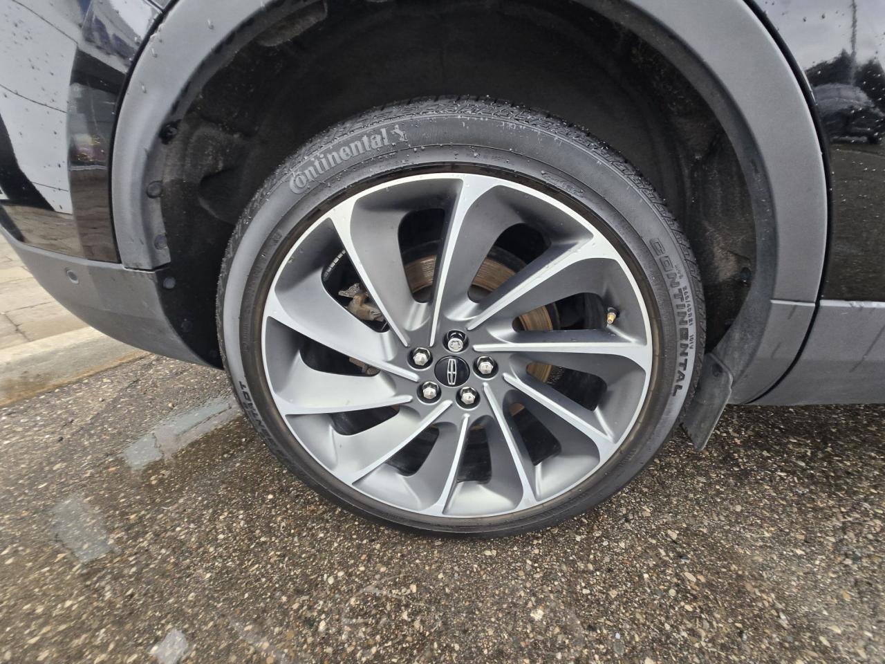 2023 Lincoln Nautilus RESERVE, 2.7L ECOBOOST! 21" RIMS, 22-WAY PWR SEAT! Photo2