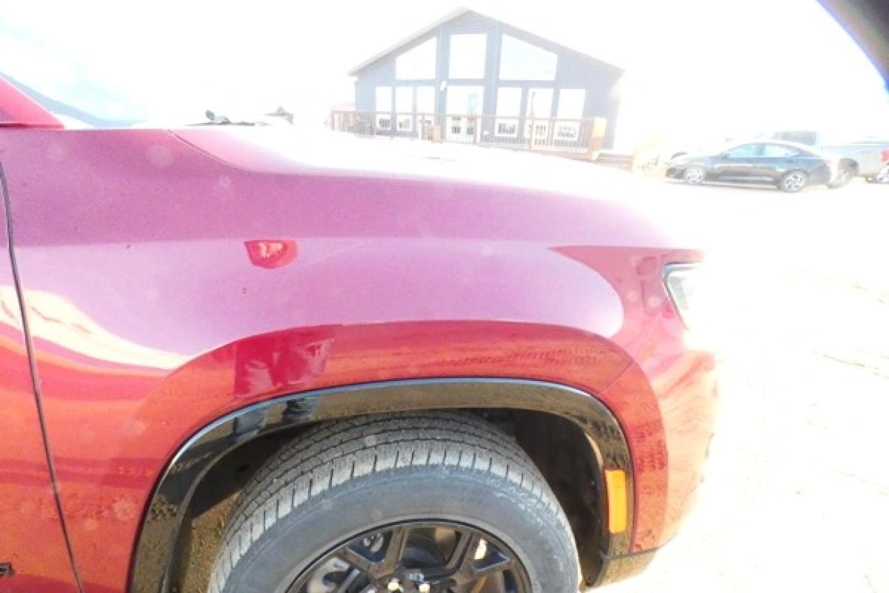 2024 Jeep Wagoneer Series II w/H&C L, pano S/R, NAV, BUC - Photo #53