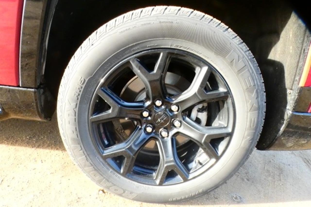 2024 Jeep Wagoneer Series II w/H&C L, pano S/R, NAV, BUC - Photo #20