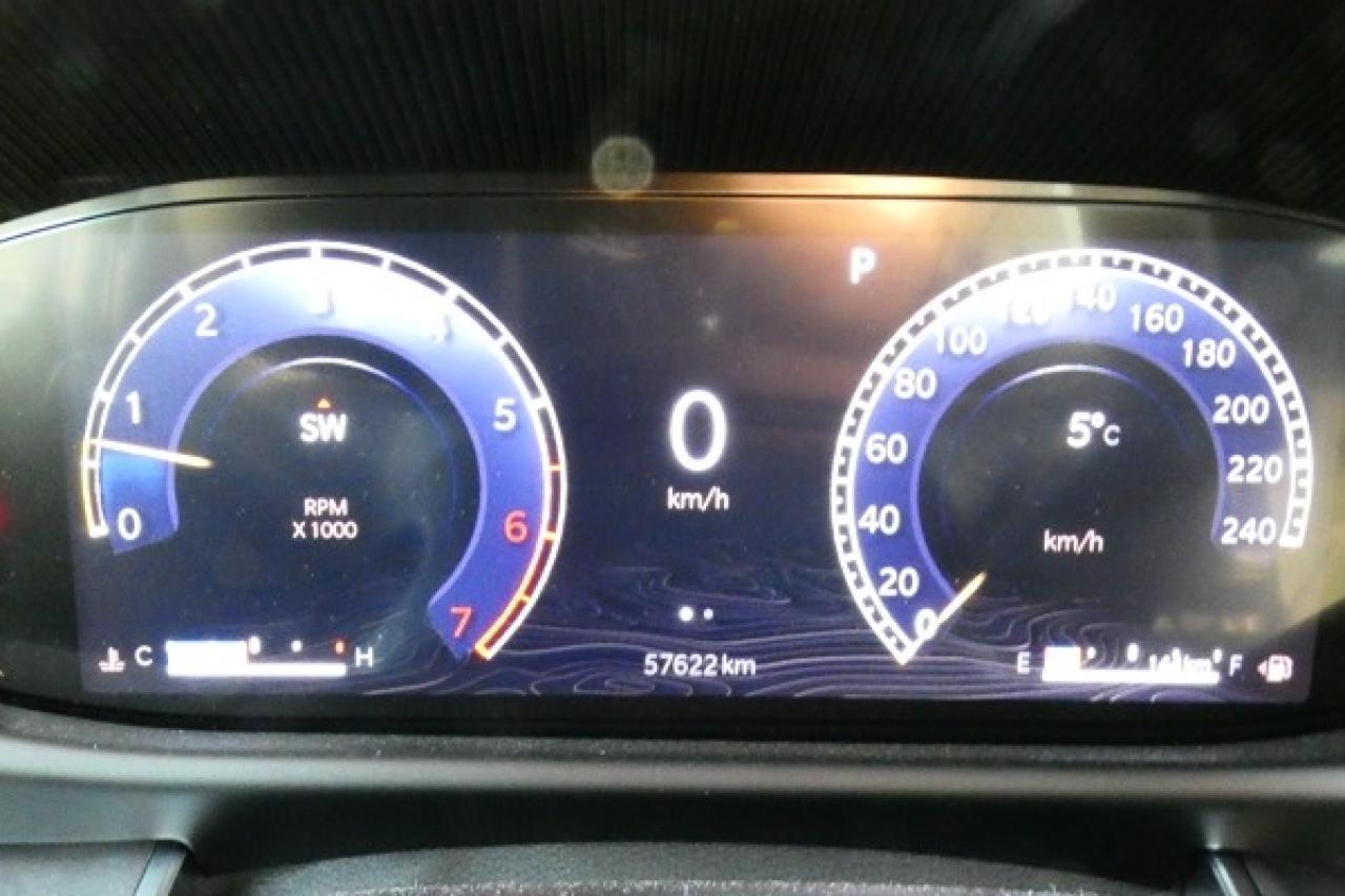 2024 Jeep Wagoneer Series II w/H&C L, pano S/R, NAV, BUC - Photo #13