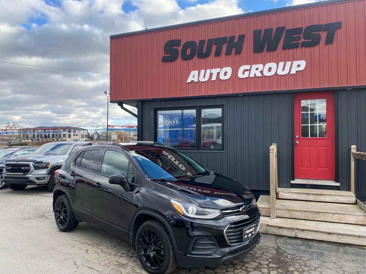 Used 2021 Chevrolet Trax LT for sale in London, ON