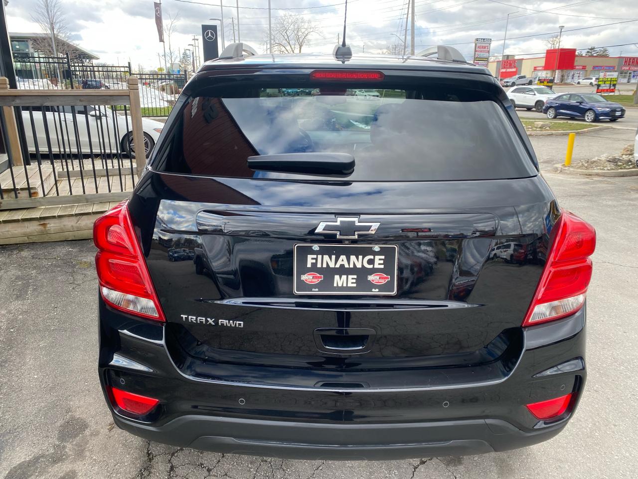 2021 Chevrolet Trax LT Photo3