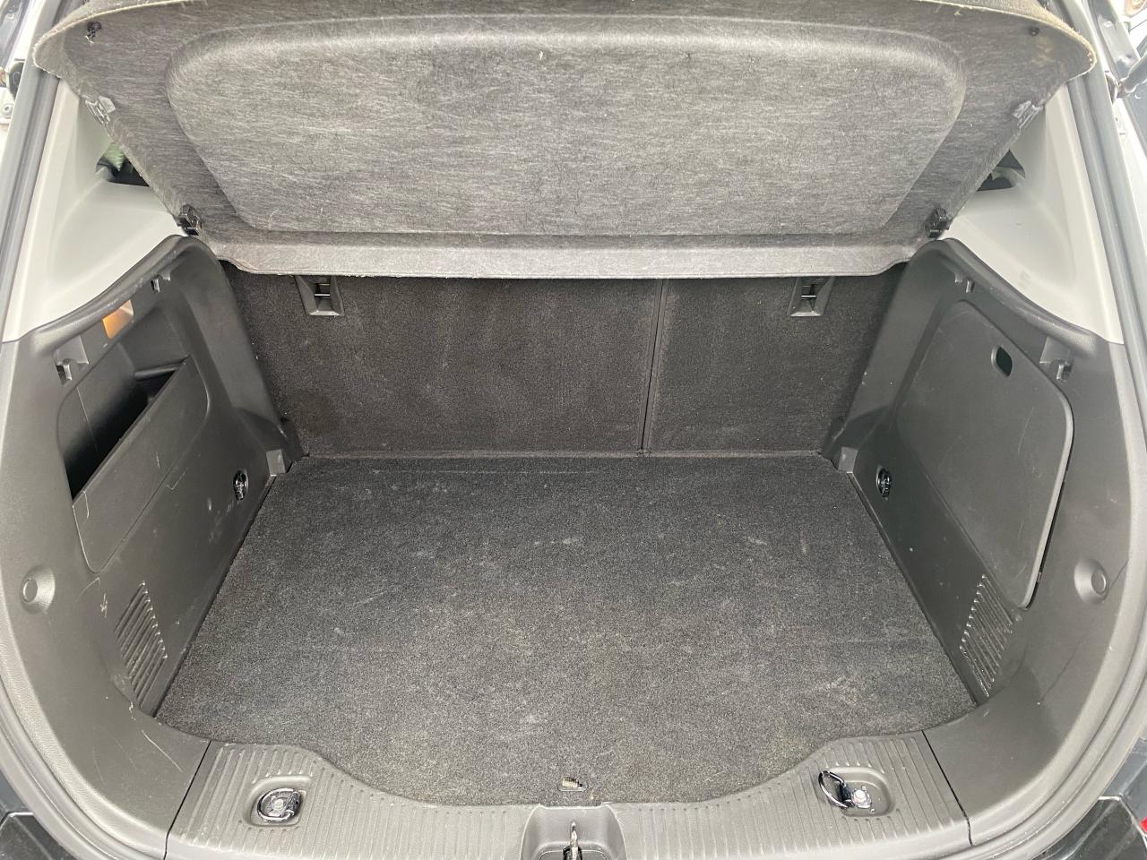 2021 Chevrolet Trax LT Photo4