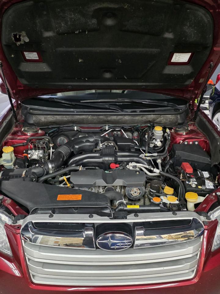 2013 Subaru Outback LIMITED - Photo #12