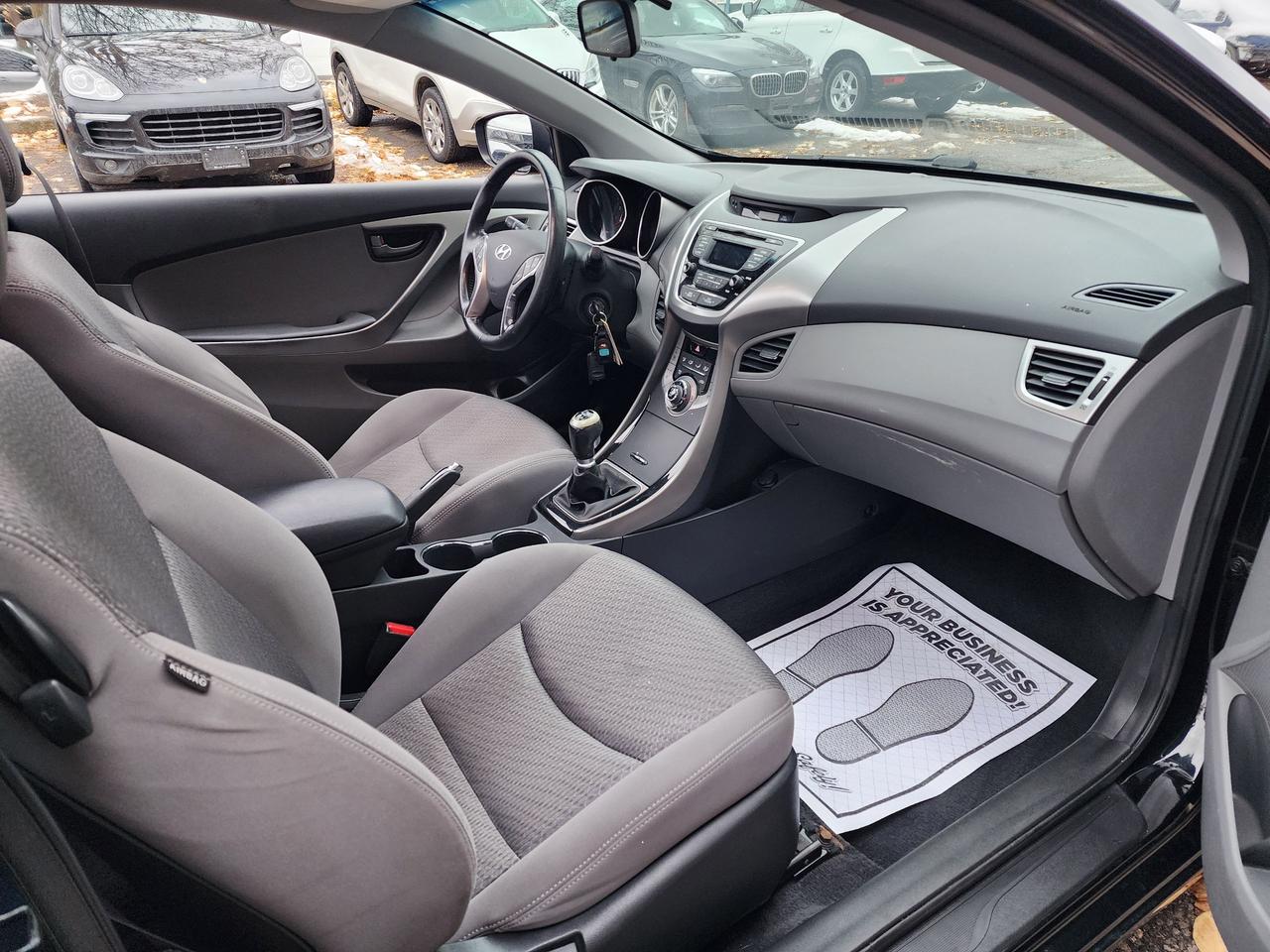 2013 Hyundai Elantra GT Photo