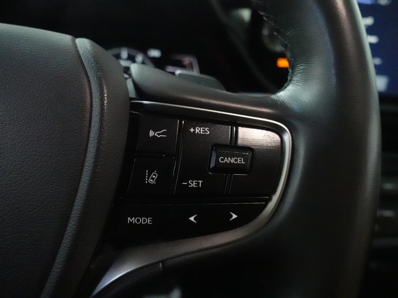 2023 Lexus ES 250 AWD | Nav | Leather | Sunroof | BSM | CarPlay