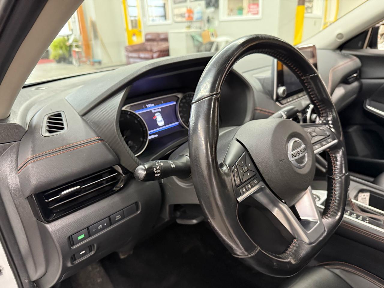 2021 Nissan Sentra SR - Photo #16