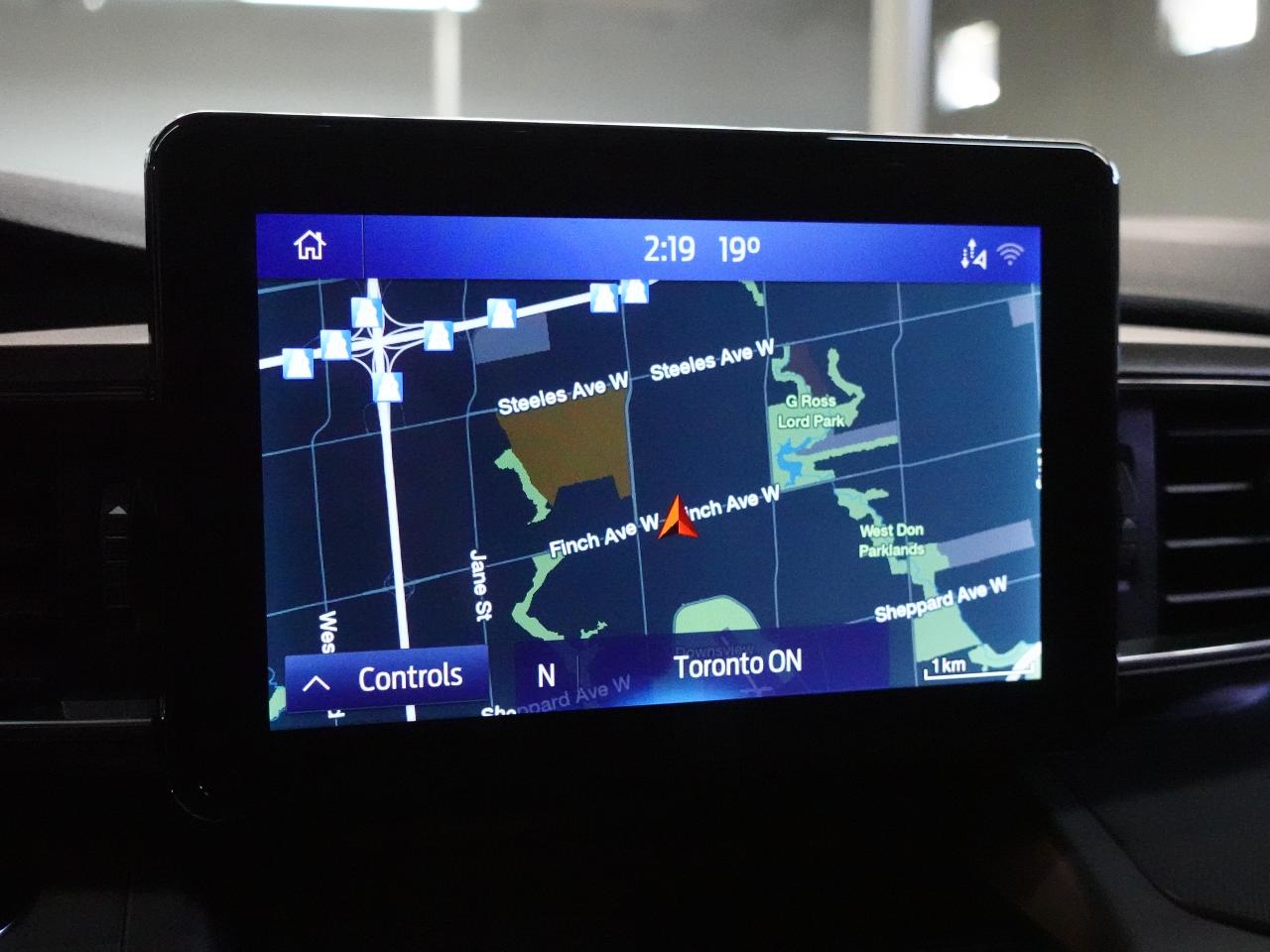 2022 Ford Explorer XLT | 4WD | Nav | Leather | Panoroof | 6 Pass.