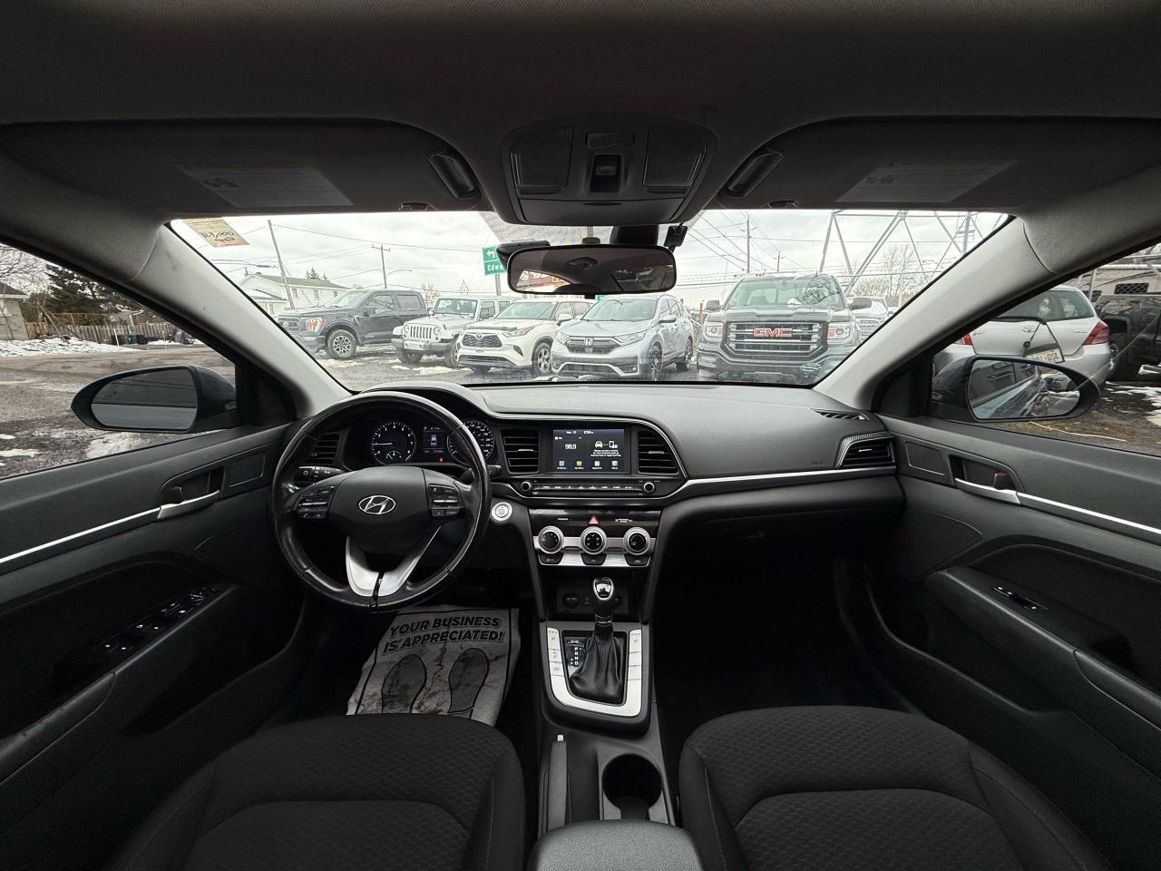 2020 Hyundai Elantra Preferred w/Sun & Safety Package - Photo #14