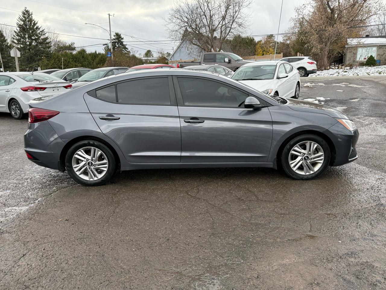 2020 Hyundai Elantra Preferred w/Sun & Safety Package - Photo #6