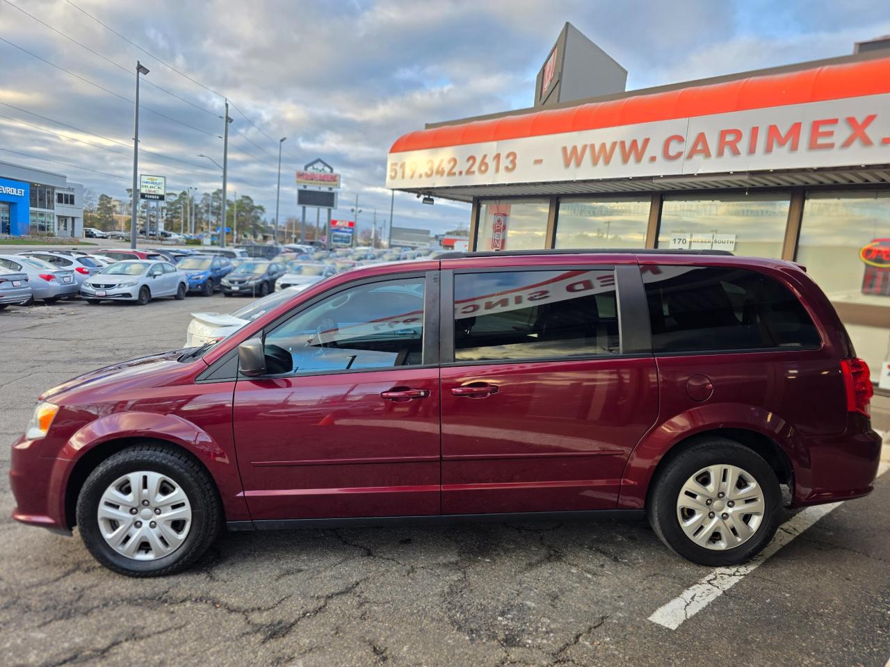 2017 Dodge Grand Caravan CVP/SXT One Owner | Full Stow N Go | Rustproofed Photo