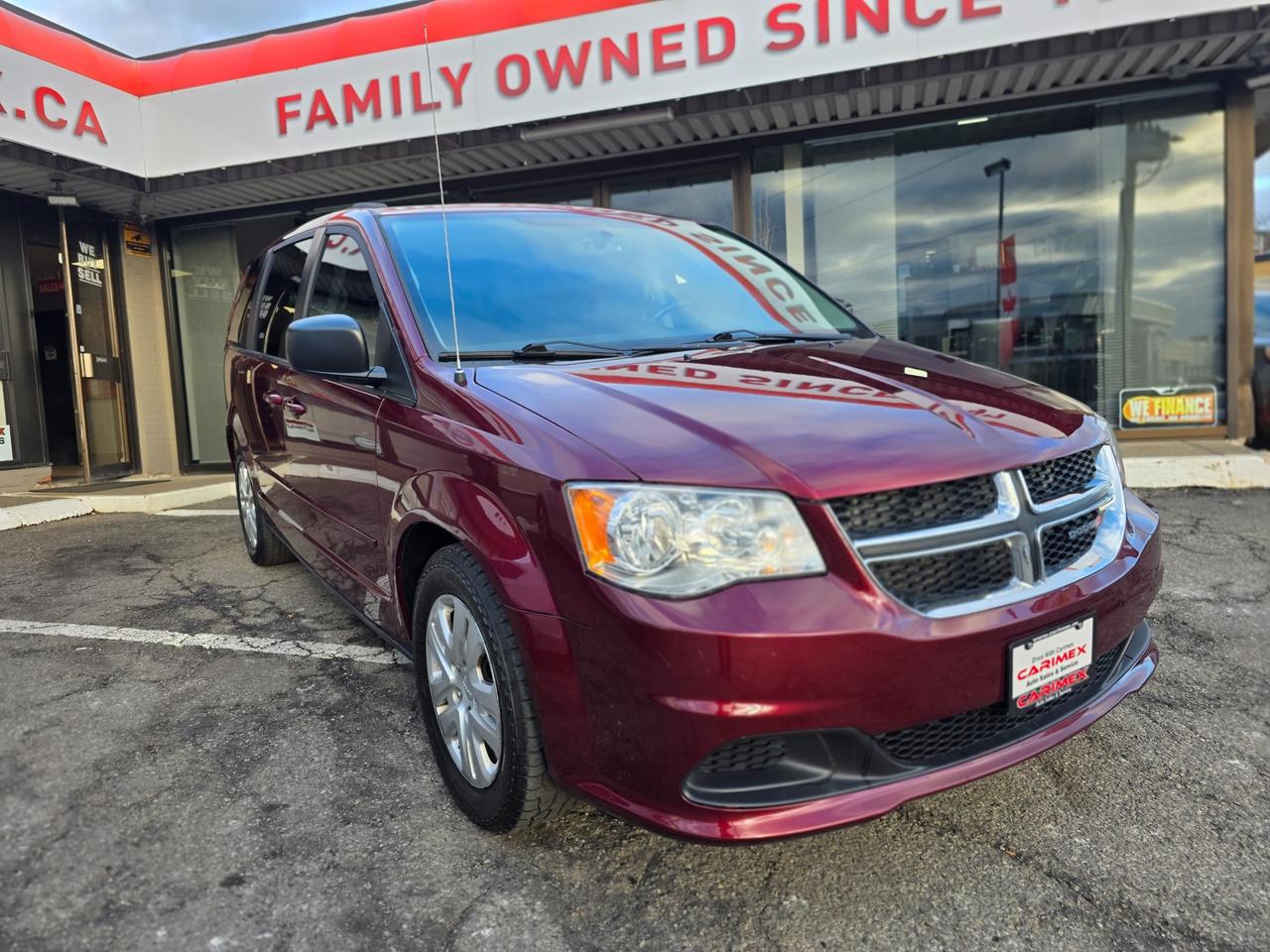 2017 Dodge Grand Caravan CVP/SXT One Owner | Full Stow N Go | Rustproofed Photo