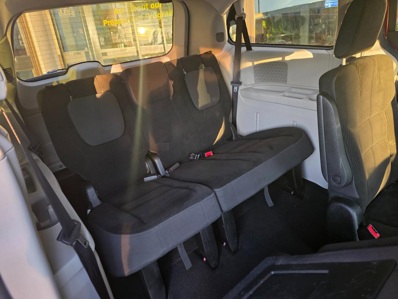 2017 Dodge Grand Caravan CVP/SXT One Owner | Full Stow N Go | Rustproofed Photo