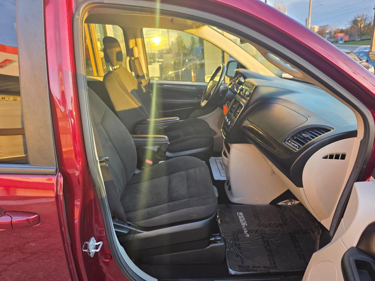 2017 Dodge Grand Caravan CVP/SXT One Owner | Full Stow N Go | Rustproofed Photo