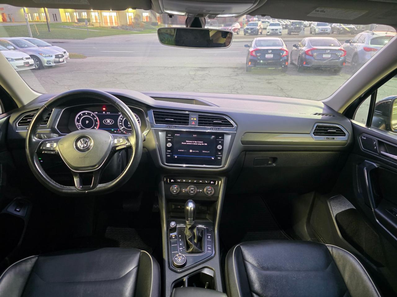 2019 Volkswagen Tiguan Highline Navi | Leather | Sunroof | Fender Sound | BSM Photo