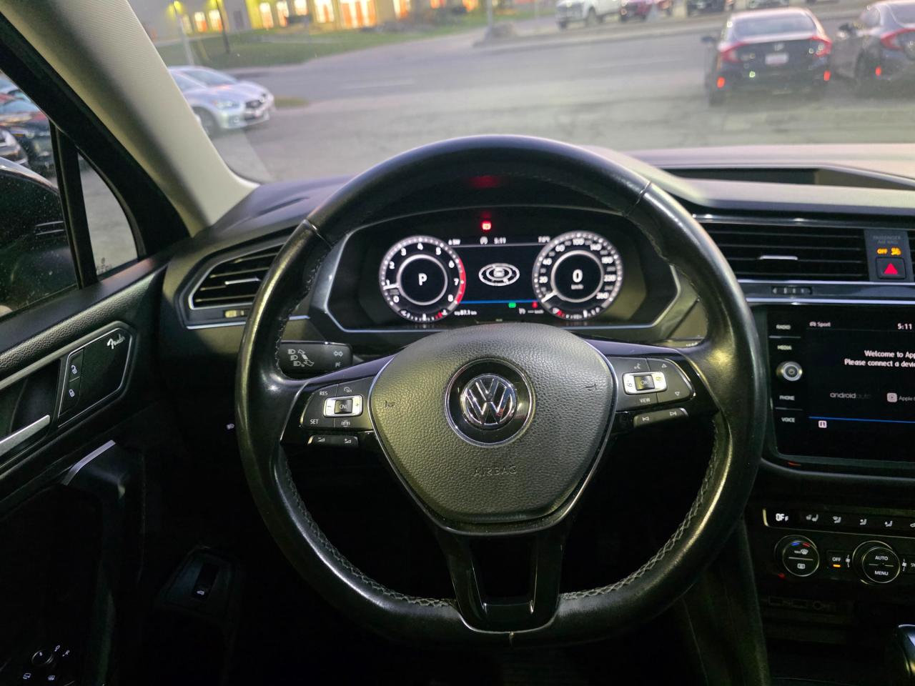 2019 Volkswagen Tiguan Highline Navi | Leather | Sunroof | Fender Sound | BSM Photo