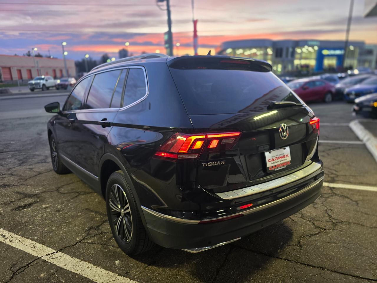 2019 Volkswagen Tiguan Highline NAVI | Leather | Sunroof | Backup Camera | Heated Seats Photo