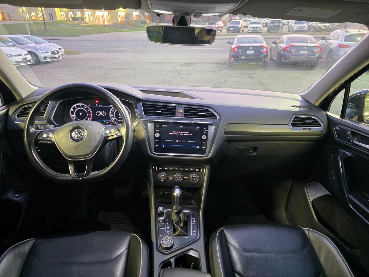 2019 Volkswagen Tiguan Highline NAVI | Leather | Sunroof | Backup Camera | Heated Seats Photo