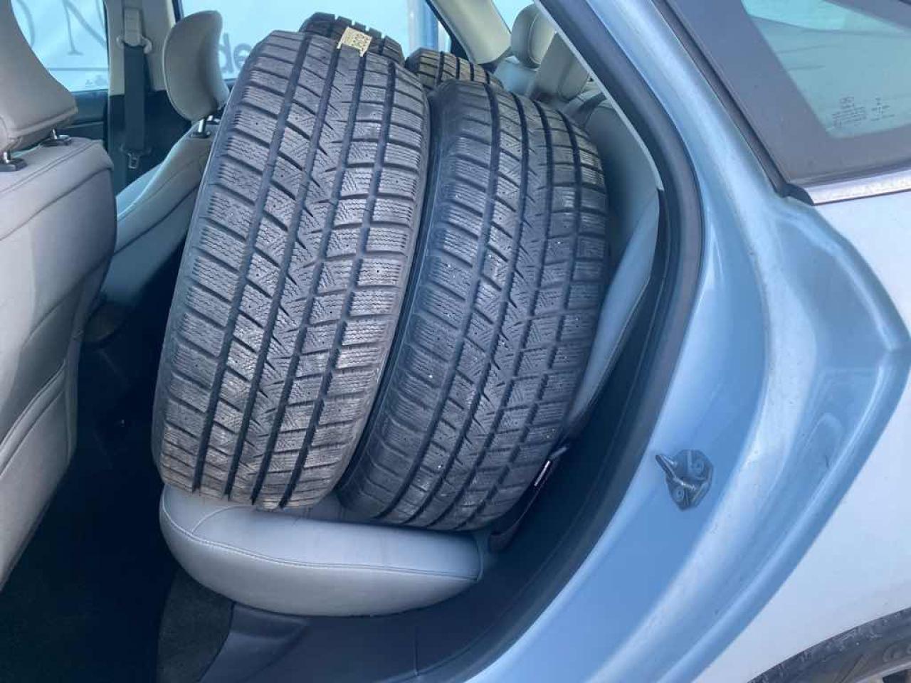 2015 Ford Fusion S Hybrid Photo