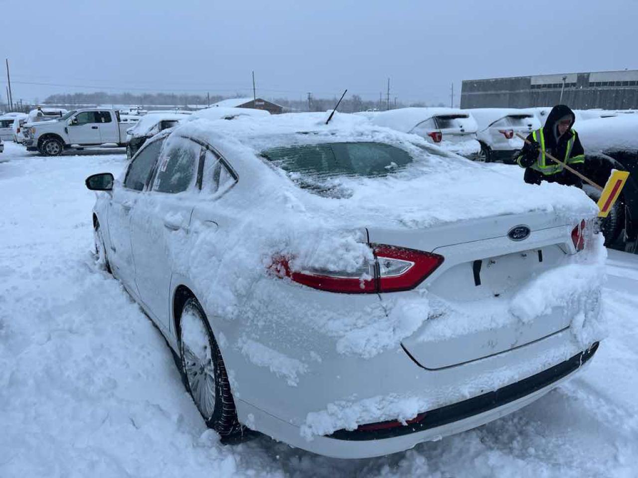 2013 Ford Fusion SE Hybrid Photo