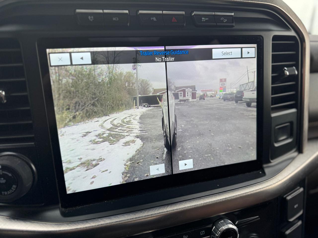 2022 Ford F-150 King Ranch Full-Hybrid One Owner | Clean Carfax - Photo #49