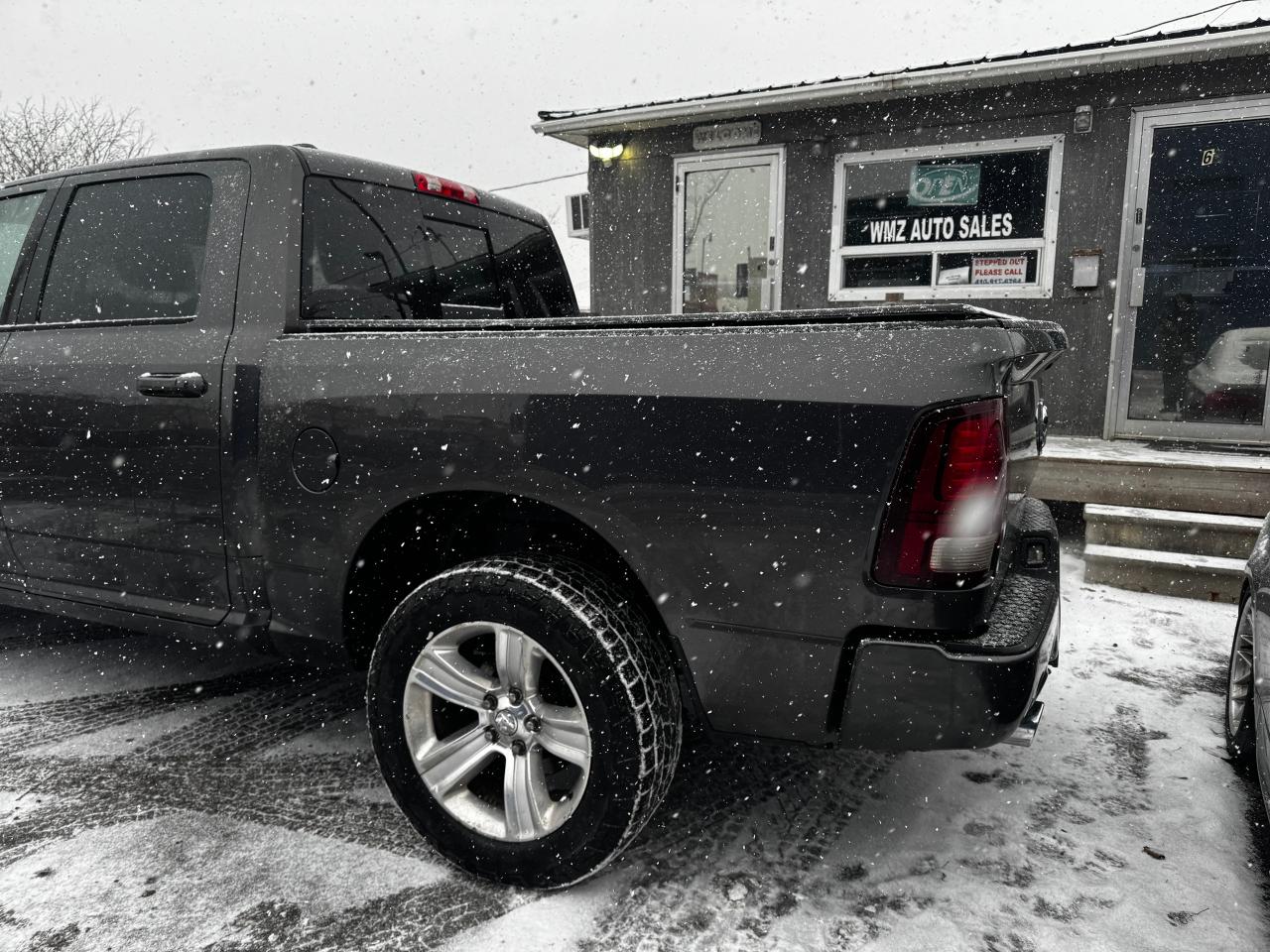 2015 RAM 1500 SPORT Photo